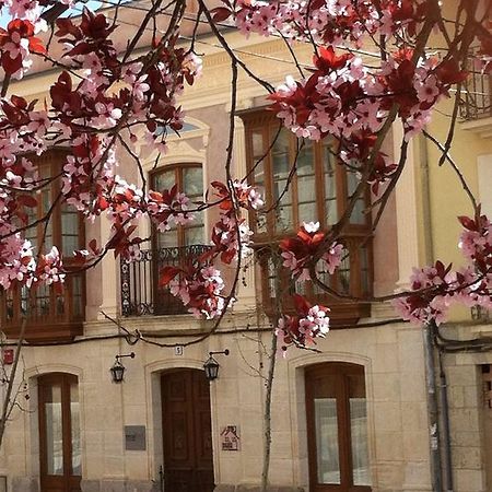 Emebed Posada Castrojeriz Ngoại thất bức ảnh