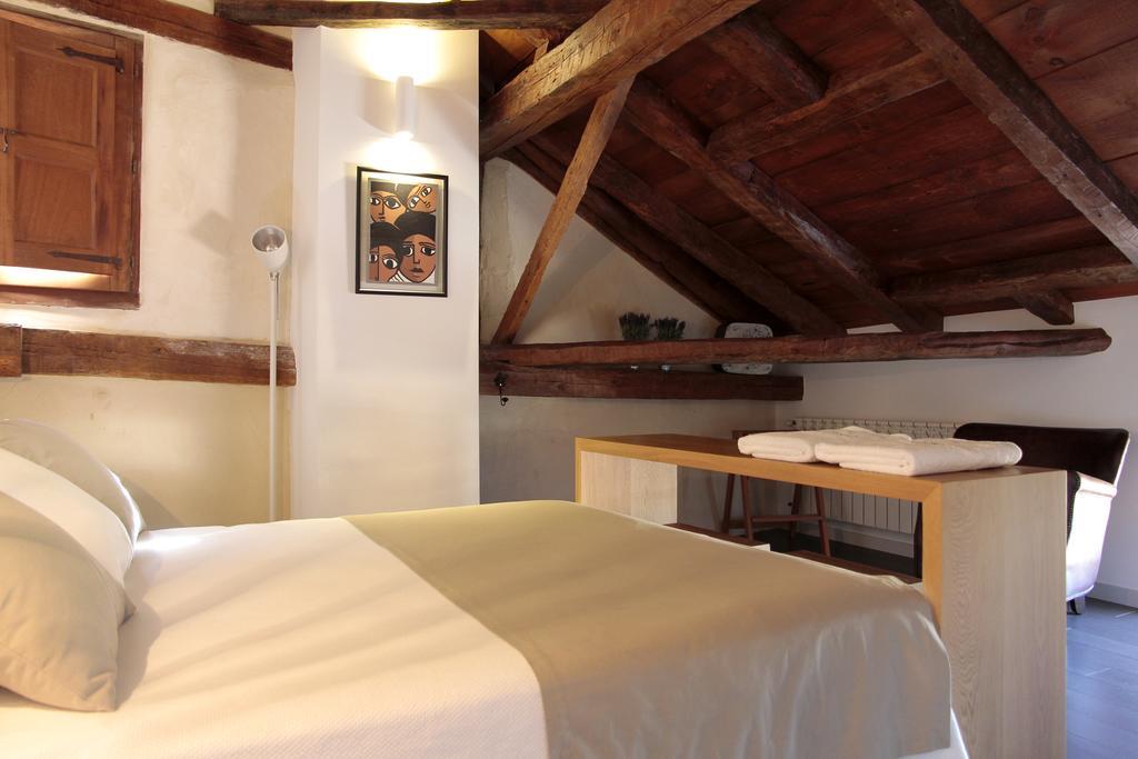 Emebed Posada Castrojeriz Phòng bức ảnh